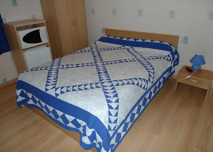 Bed & Breakfast D'hotes Mazurier 3*